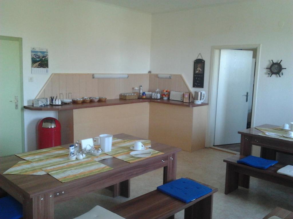 Pension Am Haffeld Висмар Экстерьер фото